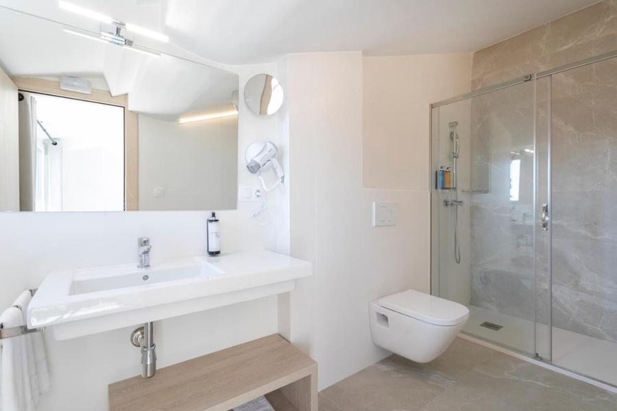 Halley Hotel & Apartments Affiliated By Melia Benidorm Luaran gambar
