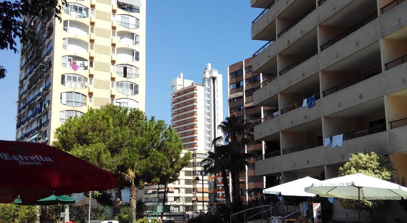 Halley Hotel & Apartments Affiliated By Melia Benidorm Luaran gambar